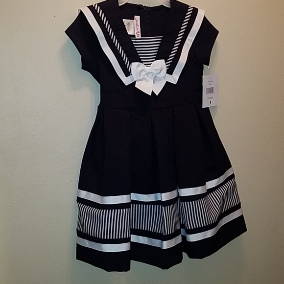 Neverworn size 4t toddler girls dress - Picture 2 of 4